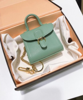 델보 브리앙 MM 박스백 미니